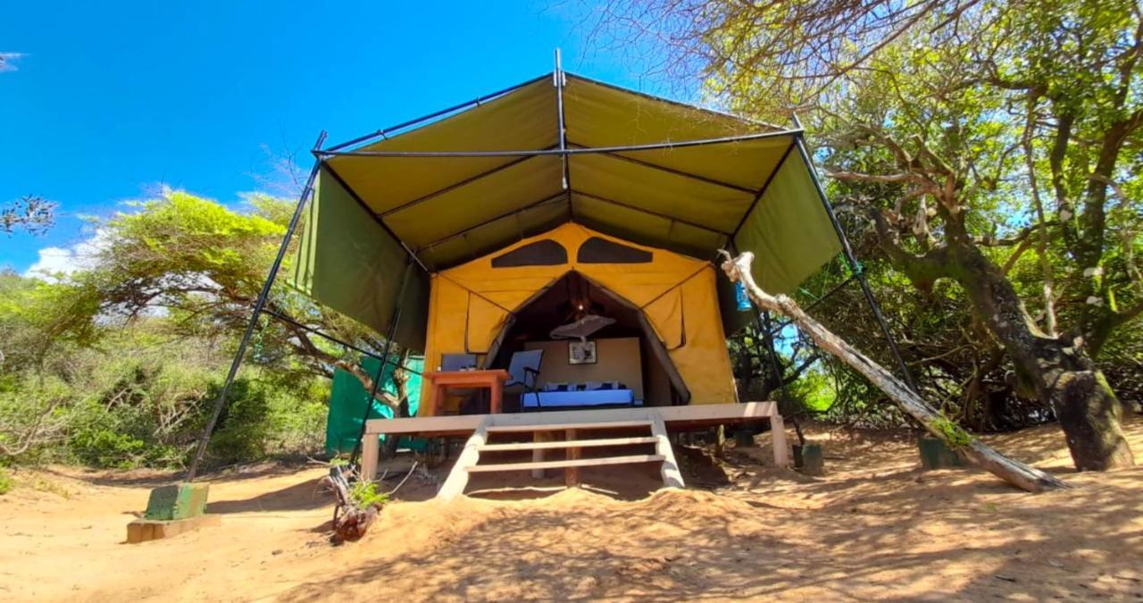 Back Of Beyond Dune Camp Yala Bagian luar foto