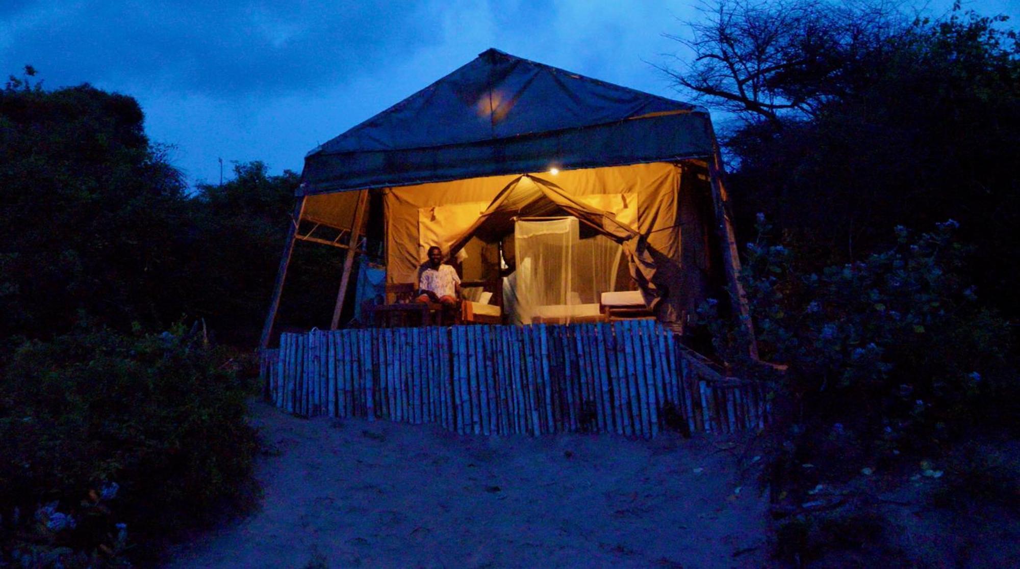 Back Of Beyond Dune Camp Yala Bagian luar foto